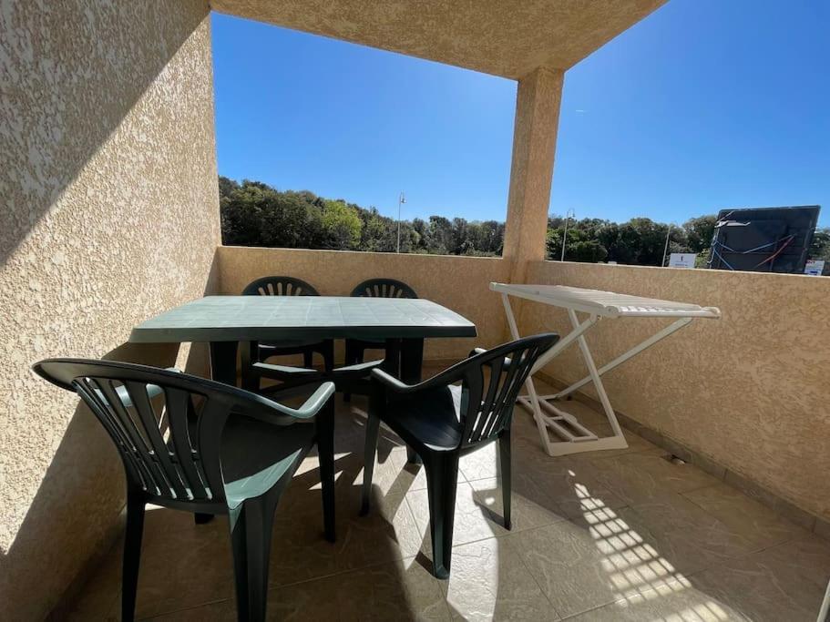 Santa-Maria-Poggio  Appartement Tout Confort 2-4 Pers 500 M De La Plage Avec Piscine Et Wifi מראה חיצוני תמונה